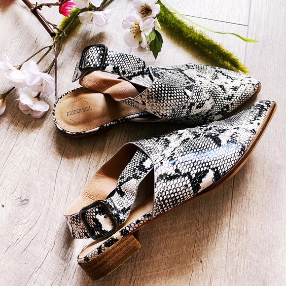 A Rider Girl slingback snake print pointed flats - Picture 5 of 11